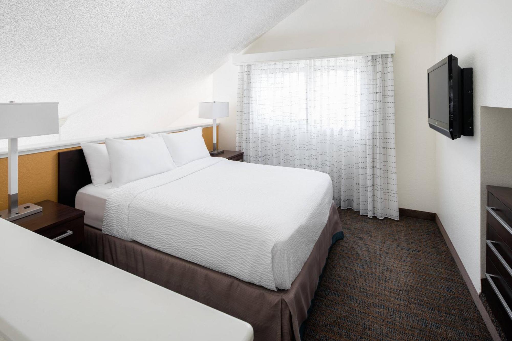 Residence Inn Costa Mesa Newport Beach Экстерьер фото